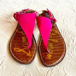 Sam Edelman hot pink suede flat thong sandals, size 6.5.